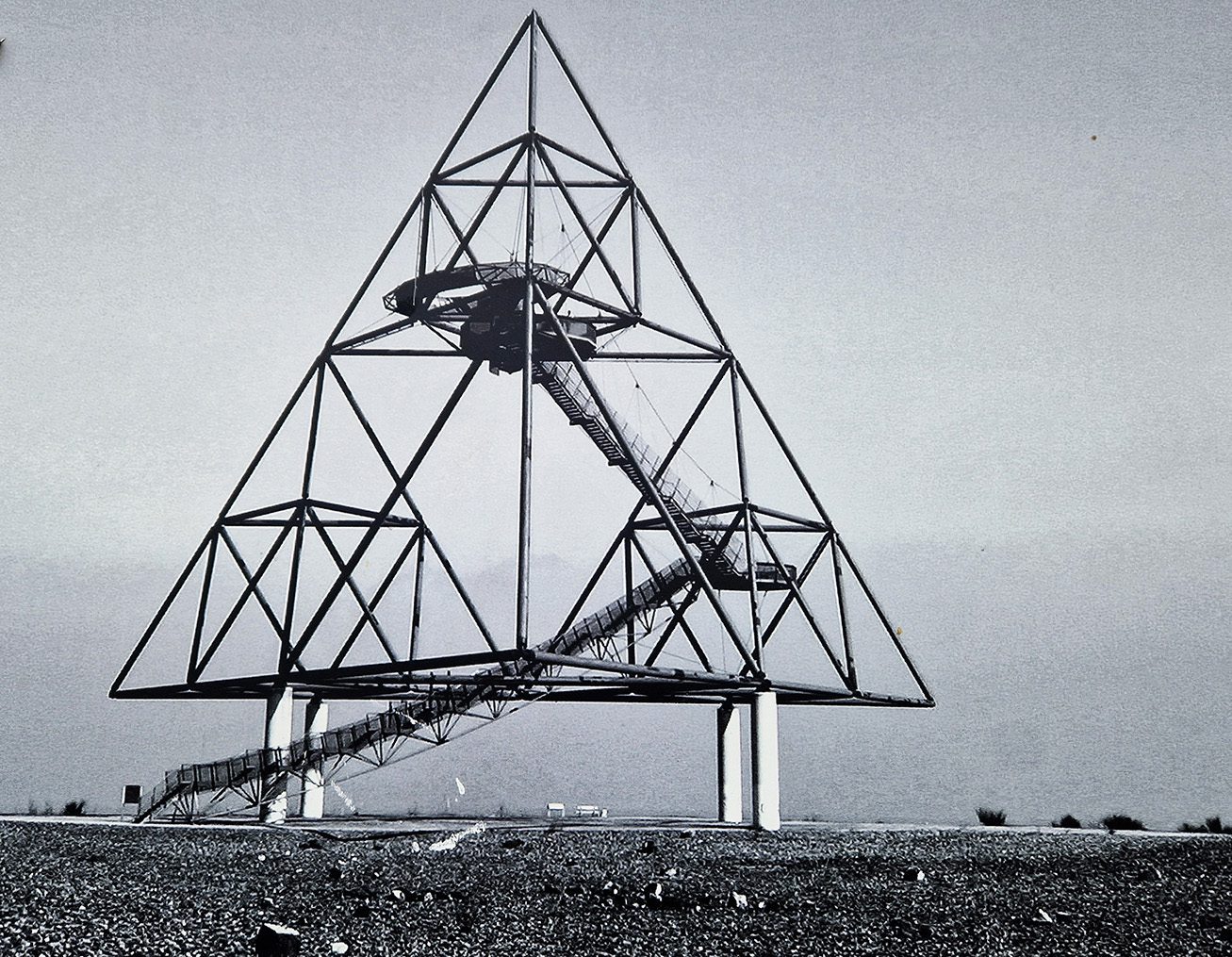 Tetraeder uitkijktoren in Bottrop in Duitsland